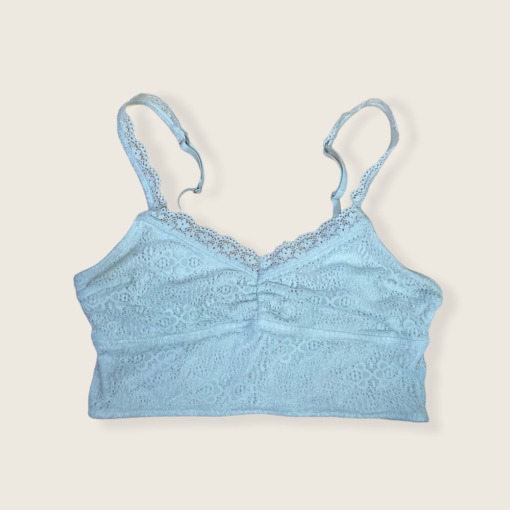 3/$30 ✨ Gilly Hicks Off-White Frilly Ruching Lace Unlined Bralette Size SMALL